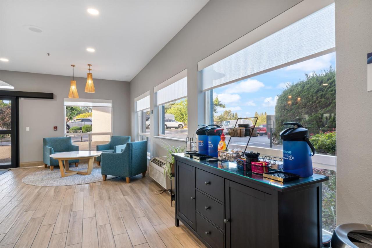 Best Western Lake Oswego Hotel & Suites Esterno foto